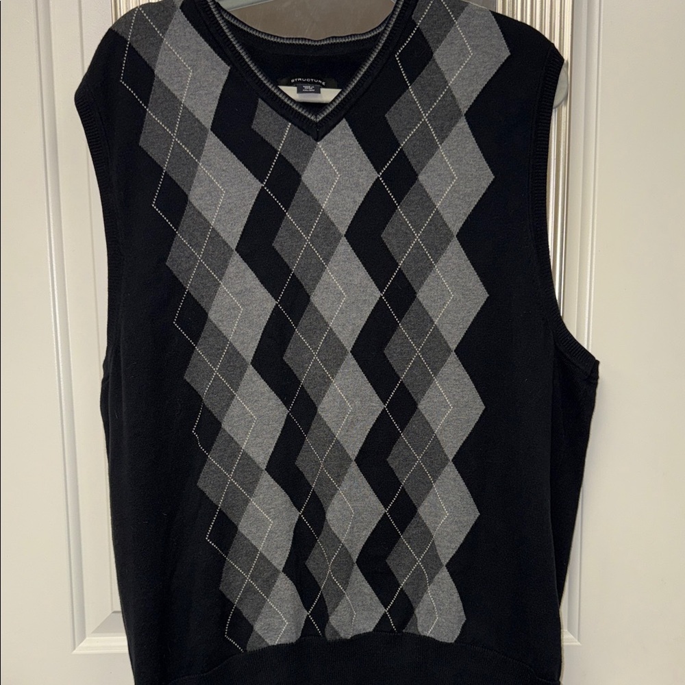 Structure Men's Black and Gray V-Neck Sweater Vest